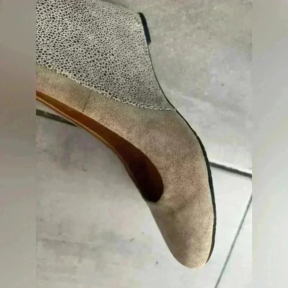 Audrey Brooke Daphne Khaki Tan Brown Leather Lizard Print Wedge Heel Shoe Sz 9 - Picture 5 of 8